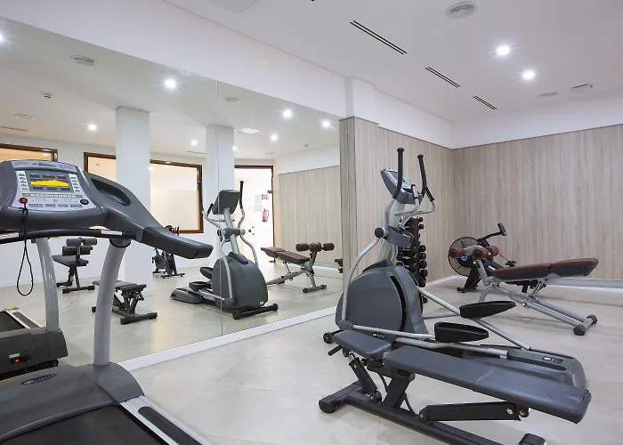 Hipotels La Geria فندق 4*