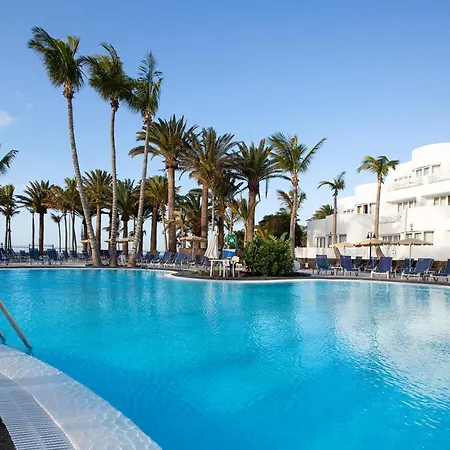 拉赫里亚时尚酒店 卡门港