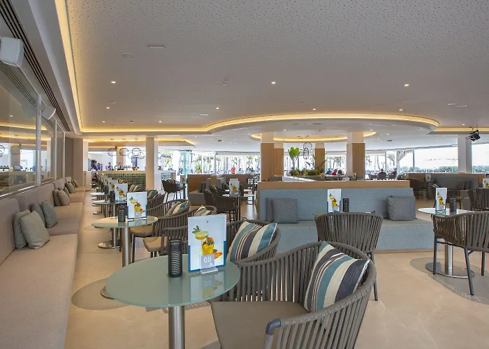 Hipotels La Geria 4*