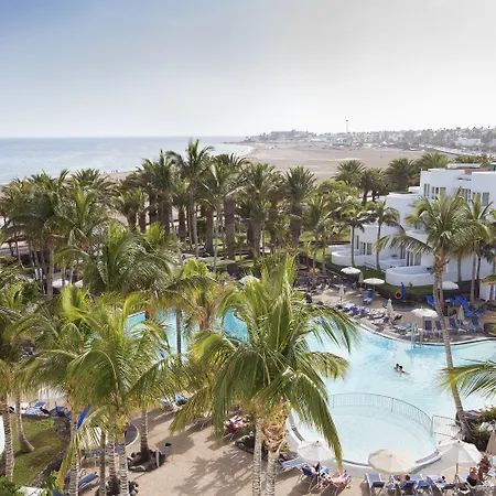 ホテル ヒポテルズ ラ ヘリア 4*